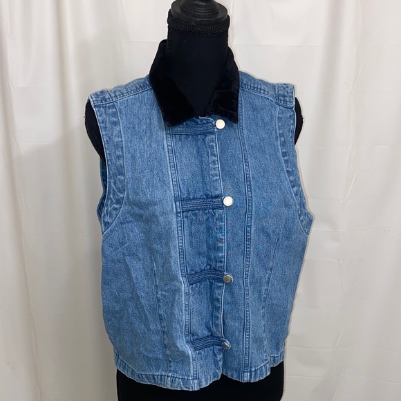 St. John's Bay Jackets & Blazers - Blue Denim Vest with Black velvet Collar Vintage Petite Large